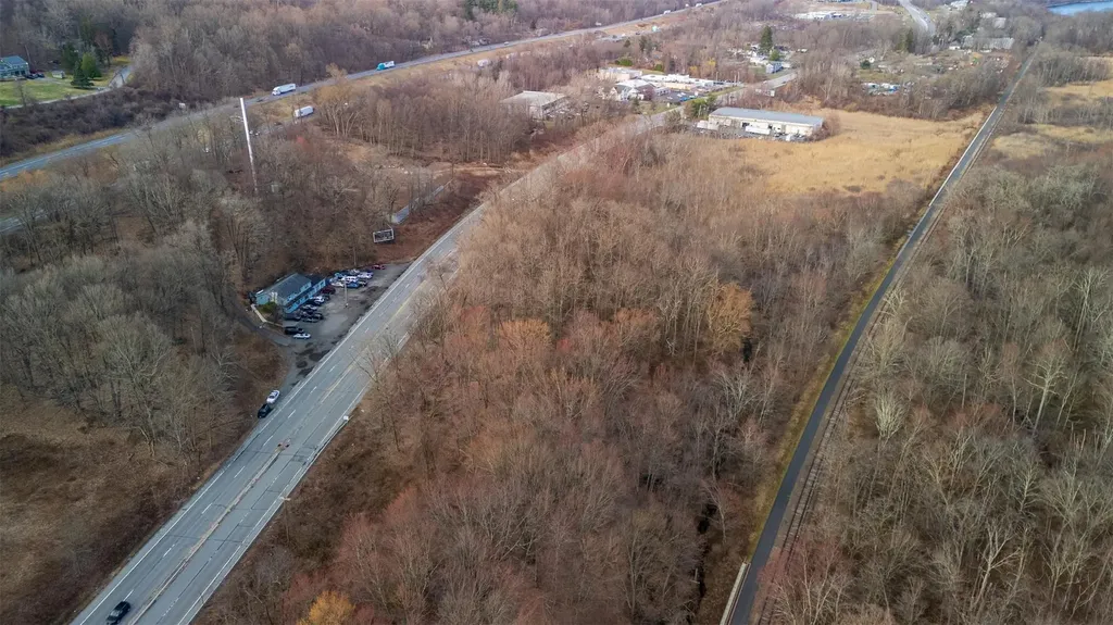 3918 Danbury Road Brewster NY 10509