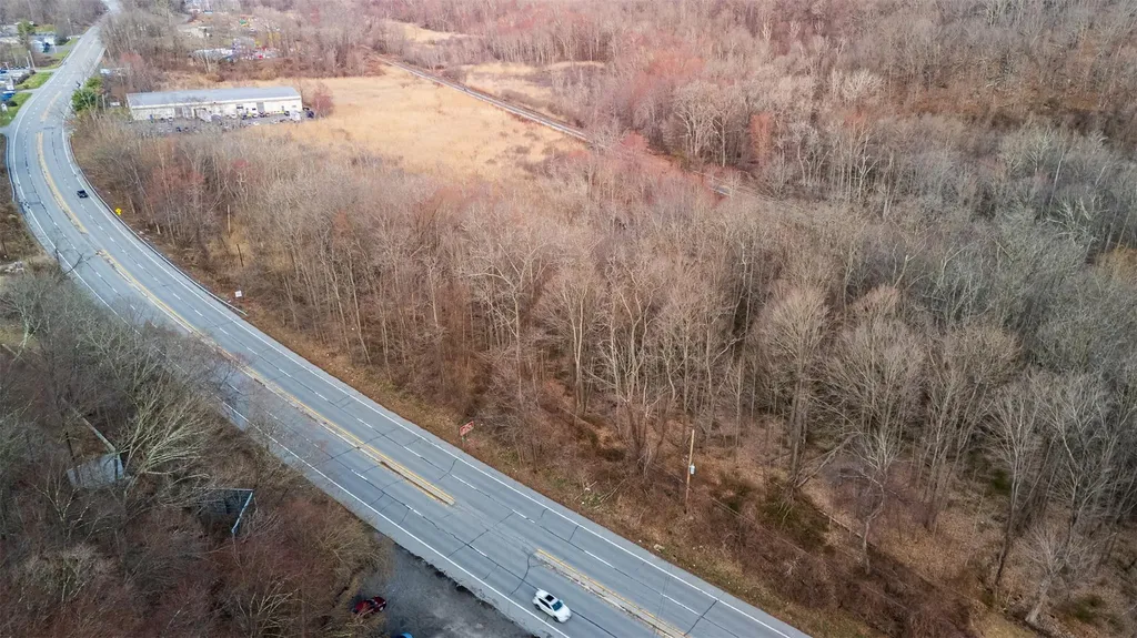 3918 Danbury Road Brewster NY 10509