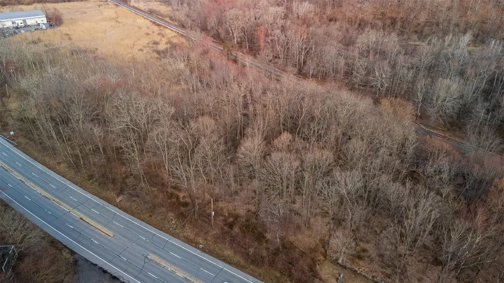 3918 Danbury Road Brewster NY 10509