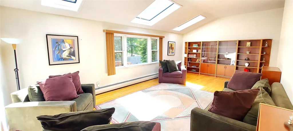 2 N Eckerson Lane Spring Valley NY 10977