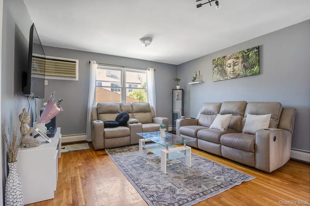 13506 62nd Road Flushing NY 11367