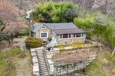 934 Route 9w Nyack NY 10960