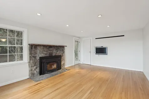 934 Route 9w Nyack NY 10960
