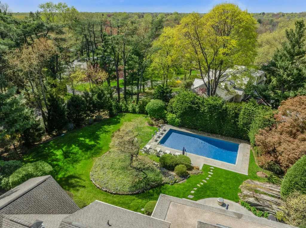 58 Pleasant Ridge Road Harrison NY 10528