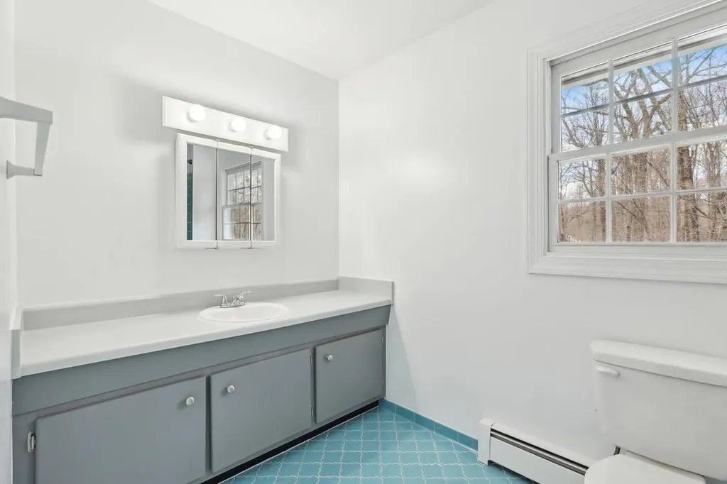 48 Old Mount Peter Road Warwick NY 10990