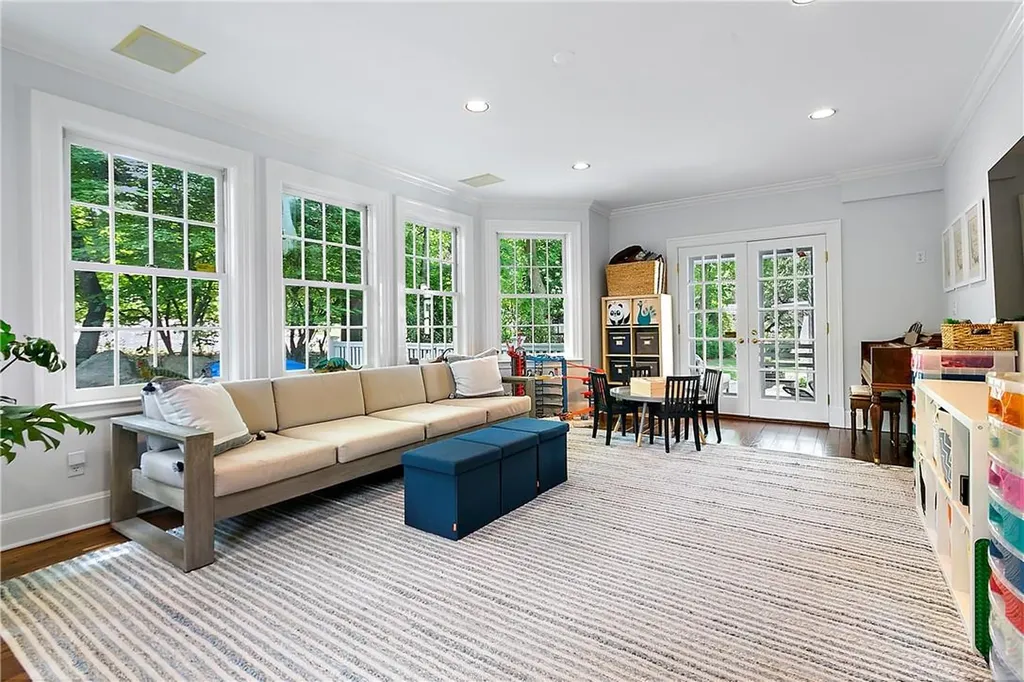 111 Osborn Road Rye NY 10580