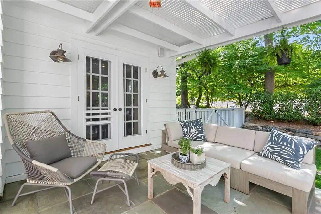 111 Osborn Road Rye NY 10580