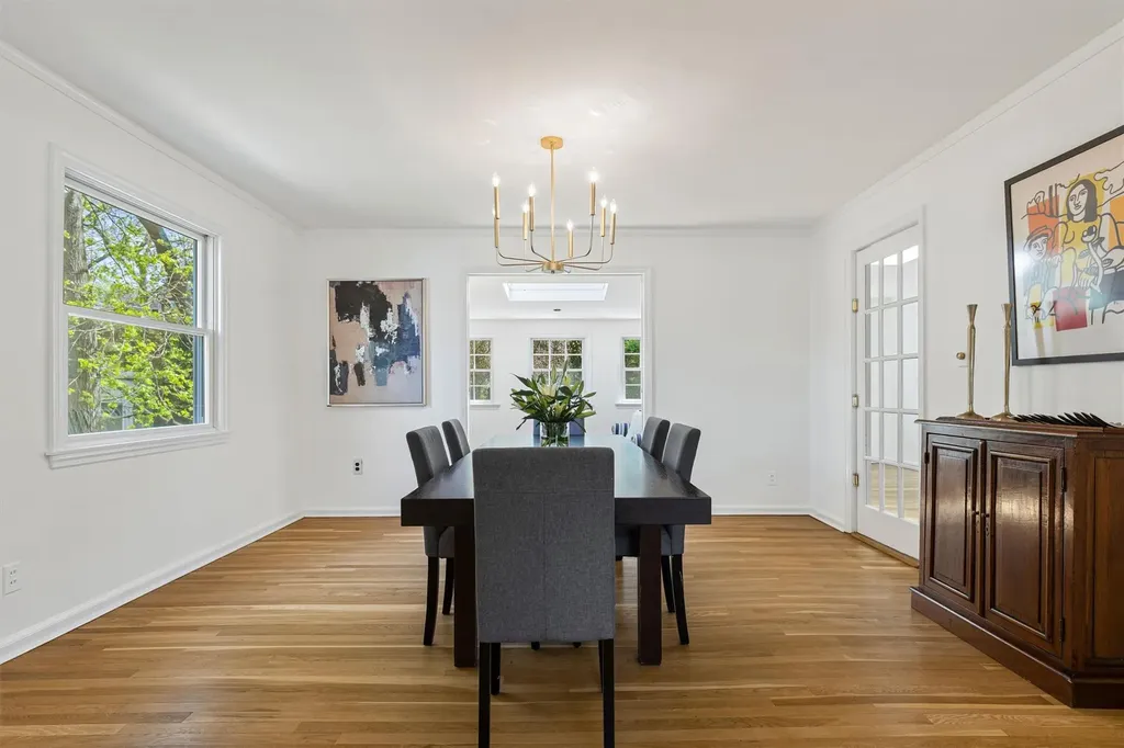 45 Shadow Lane New Rochelle NY 10801