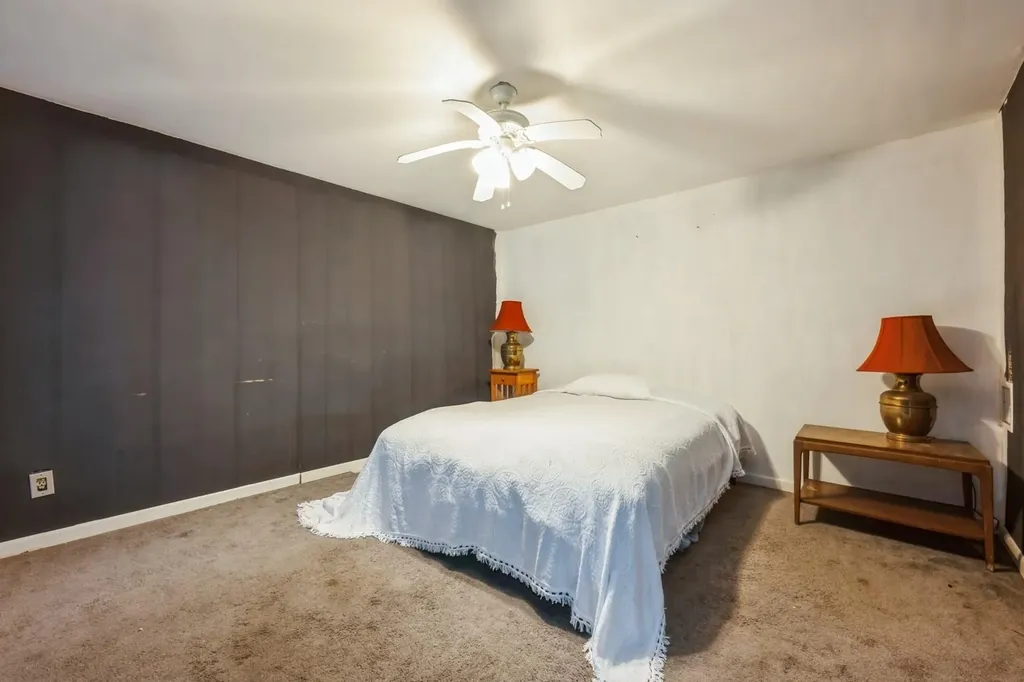 41 Bayview Place Massapequa NY 11758