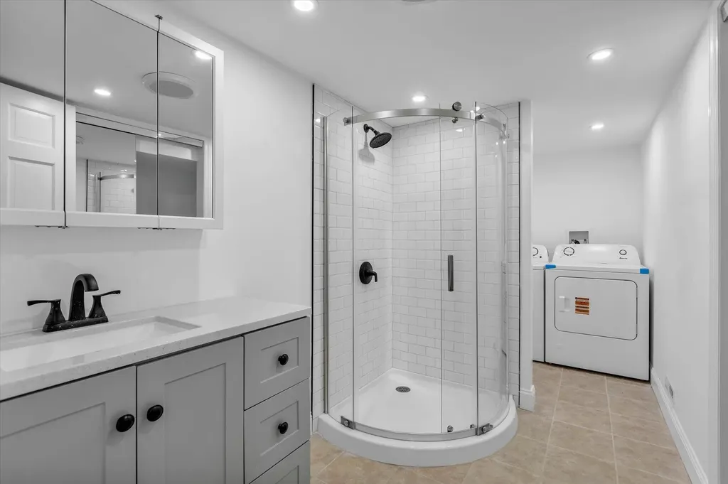 10 Weston Lane Smithtown NY 11787