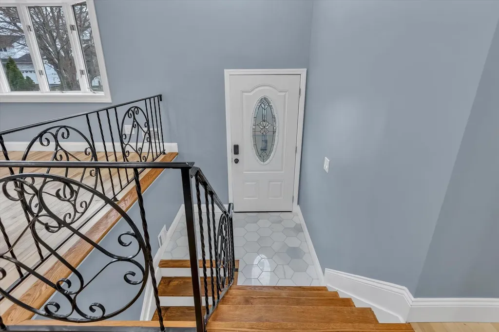 10 Weston Lane Smithtown NY 11787