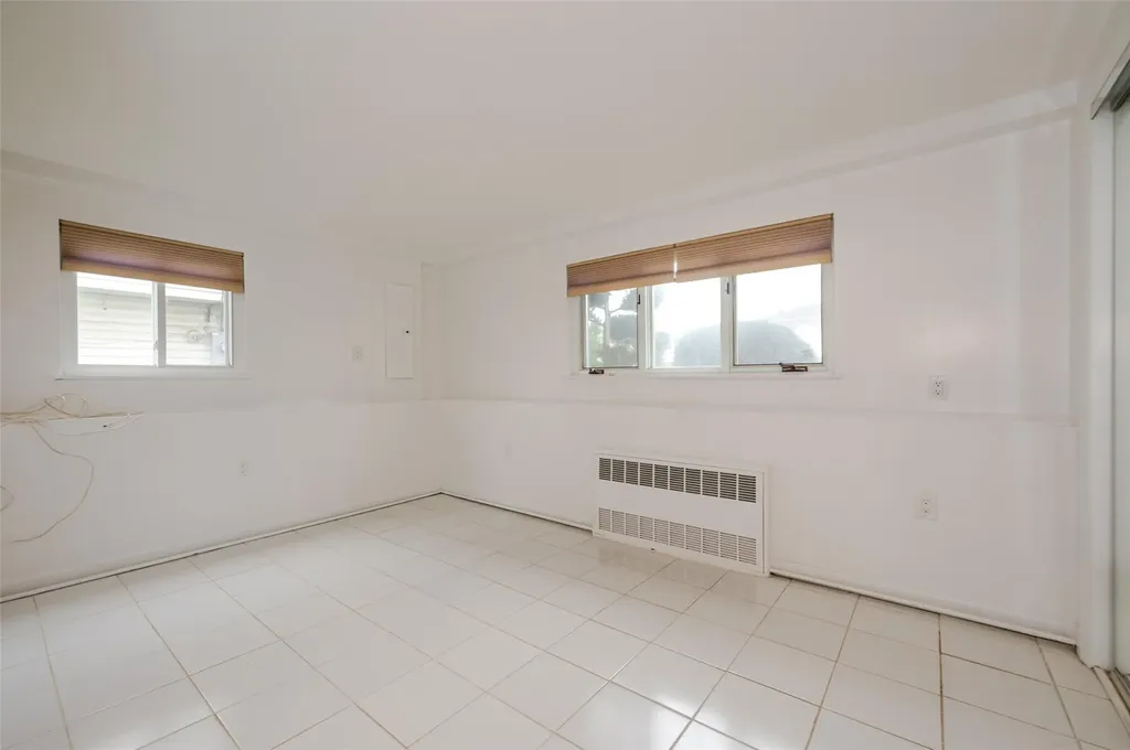 3245 Ocean Harbor Drive Oceanside NY 11572