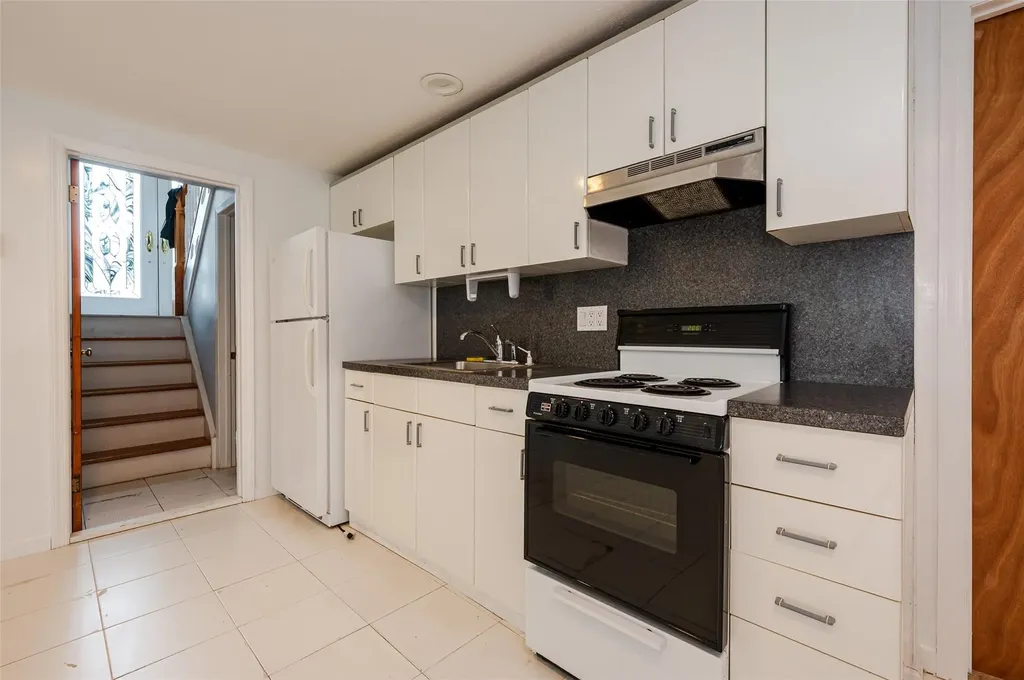 3245 Ocean Harbor Drive Oceanside NY 11572