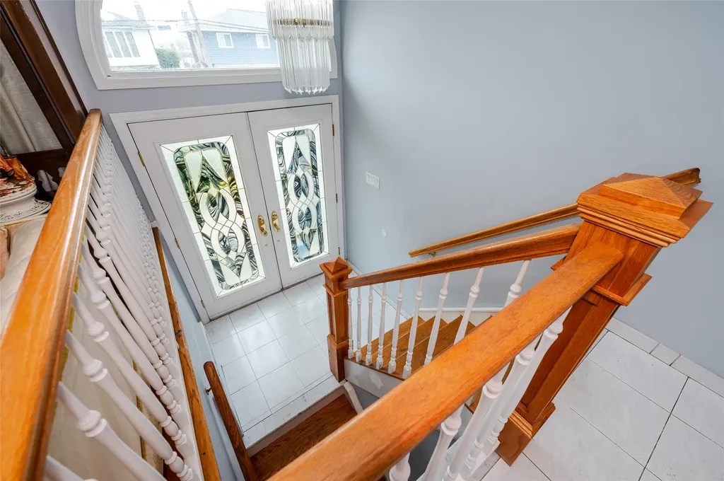 3245 Ocean Harbor Drive Oceanside NY 11572