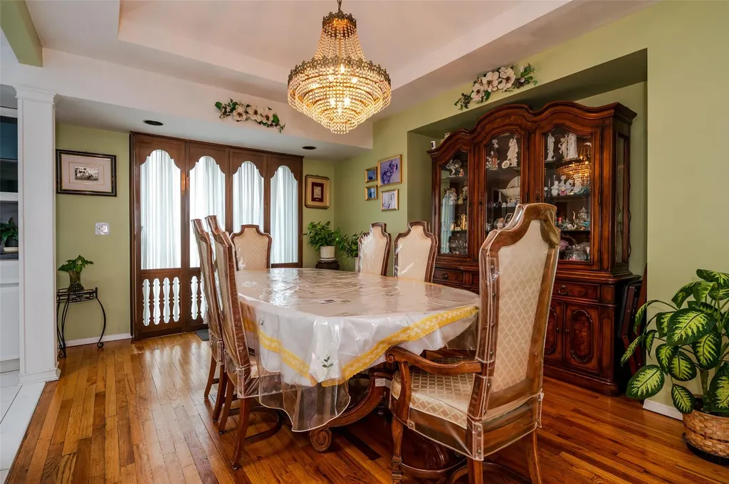 3245 Ocean Harbor Drive Oceanside NY 11572
