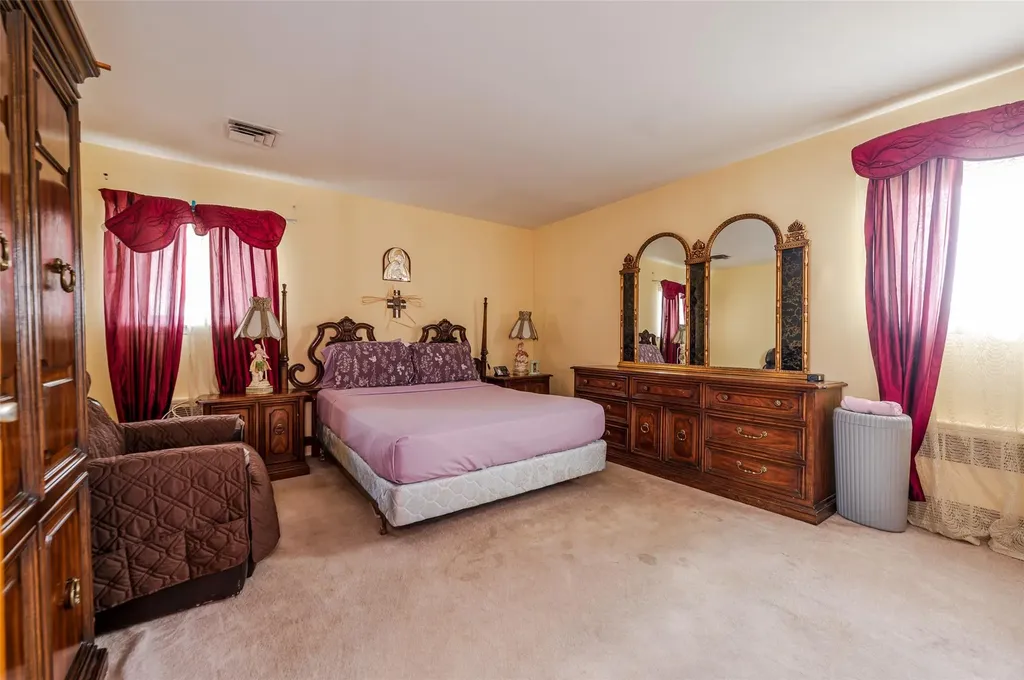 3245 Ocean Harbor Drive Oceanside NY 11572