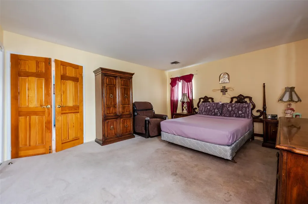 3245 Ocean Harbor Drive Oceanside NY 11572