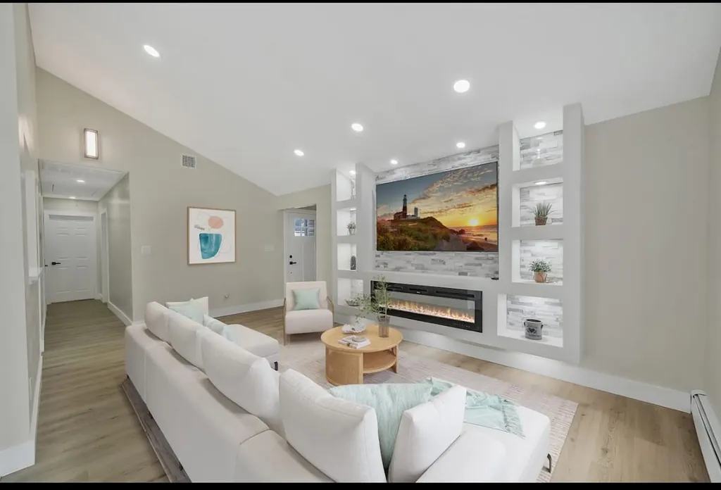 28 Shady Lane Coram NY 11727