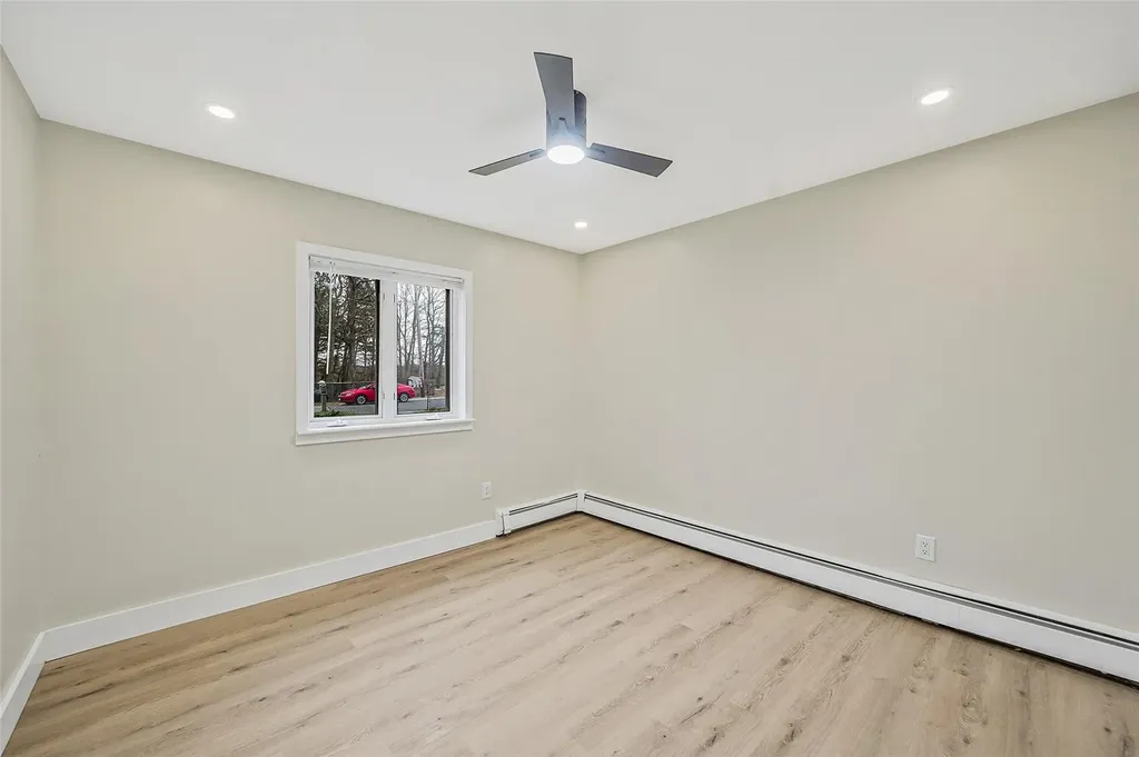 28 Shady Lane Coram NY 11727