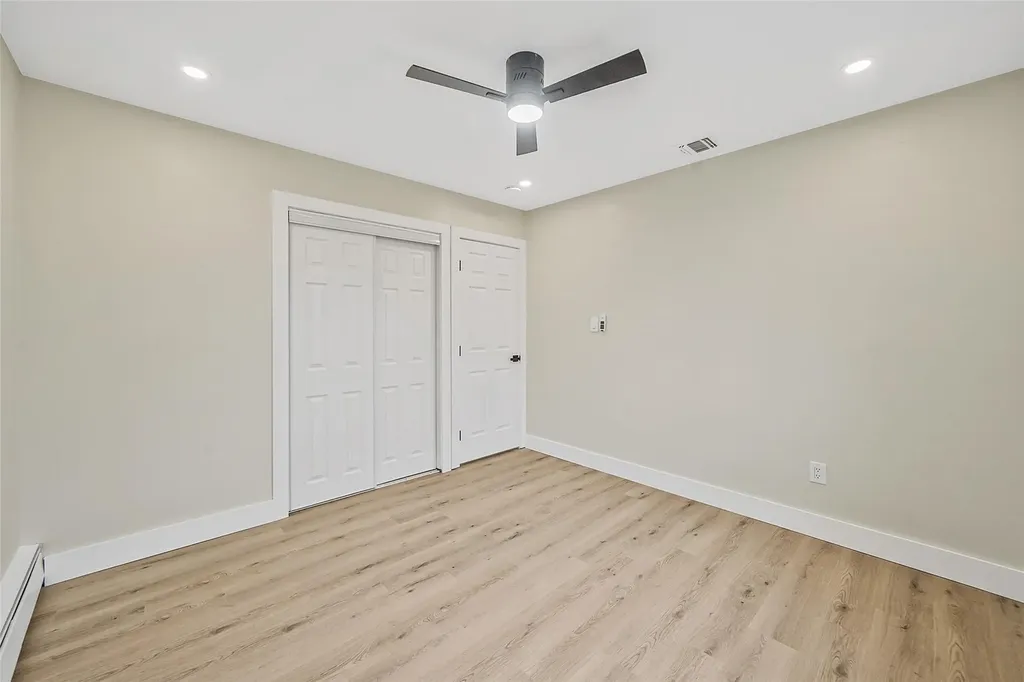 28 Shady Lane Coram NY 11727