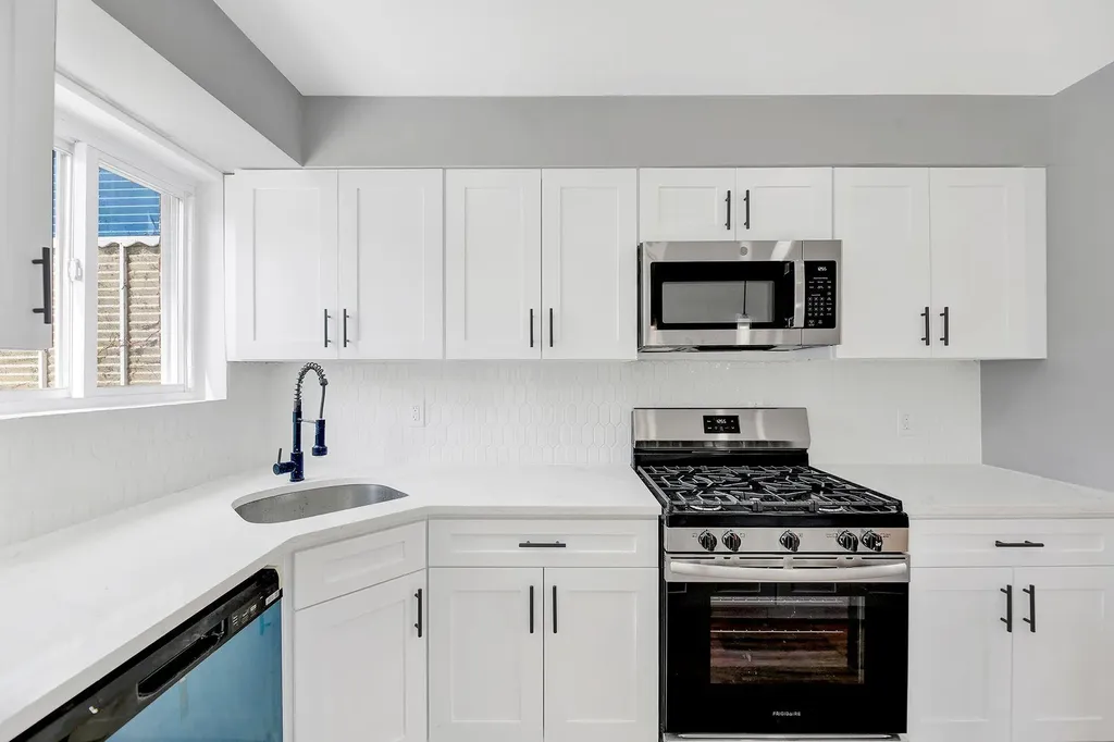 253 Swinton Avenue Bronx NY 10465
