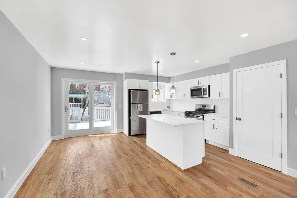 253 Swinton Avenue Bronx NY 10465