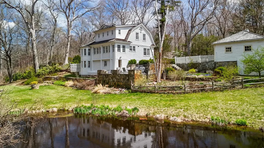 55 Mianus River Road Bedford NY 10506
