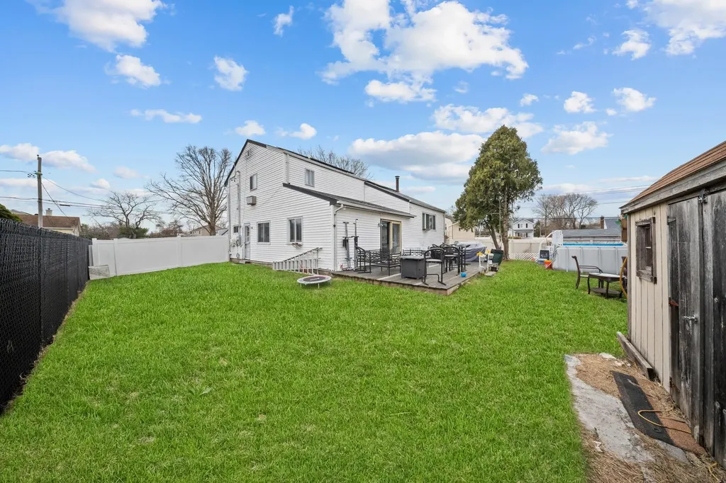 31 Olive Street Central Islip NY 11722