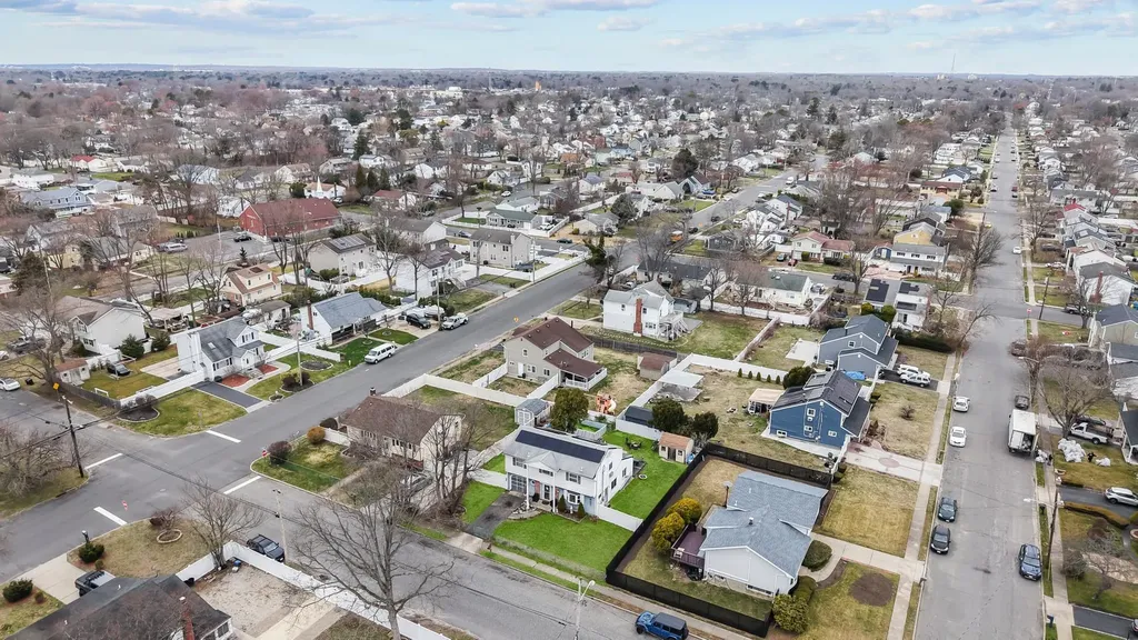 31 Olive Street Central Islip NY 11722