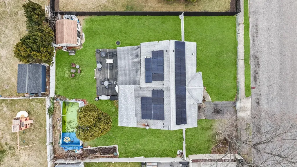 31 Olive Street Central Islip NY 11722