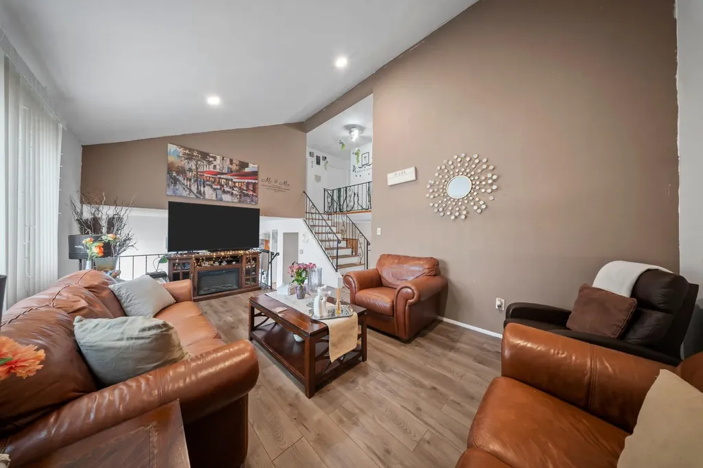31 Olive Street Central Islip NY 11722