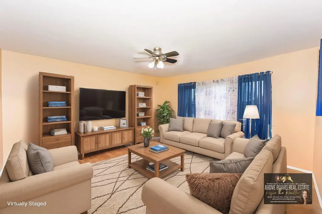 233 45th Street Lindenhurst NY 11757
