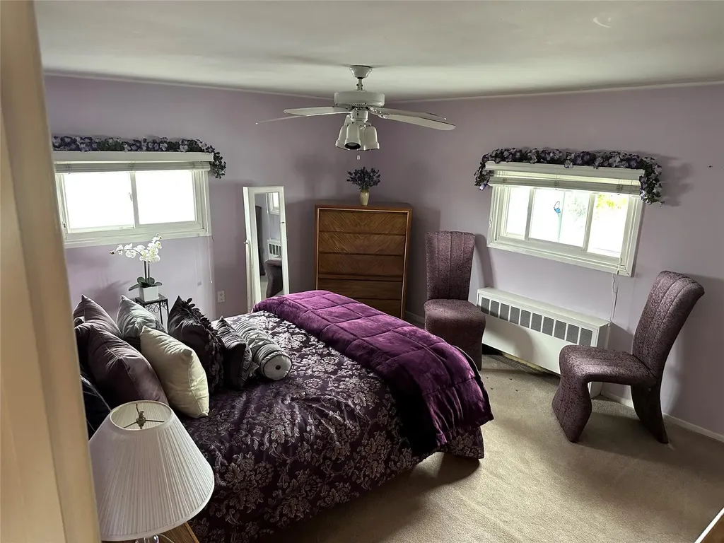59 Pilgrim Lane Westbury NY 11590