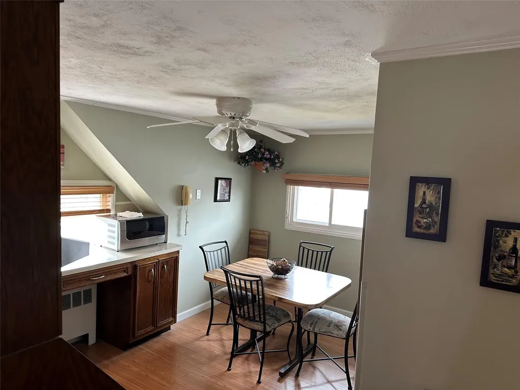 59 Pilgrim Lane Westbury NY 11590