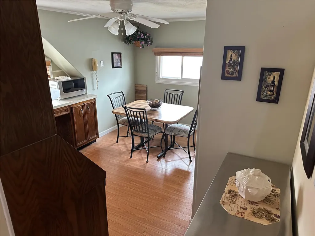 59 Pilgrim Lane Westbury NY 11590