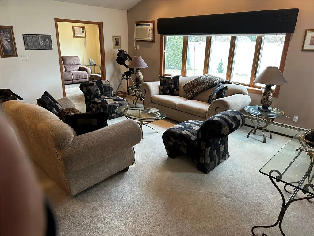 59 Pilgrim Lane Westbury NY 11590