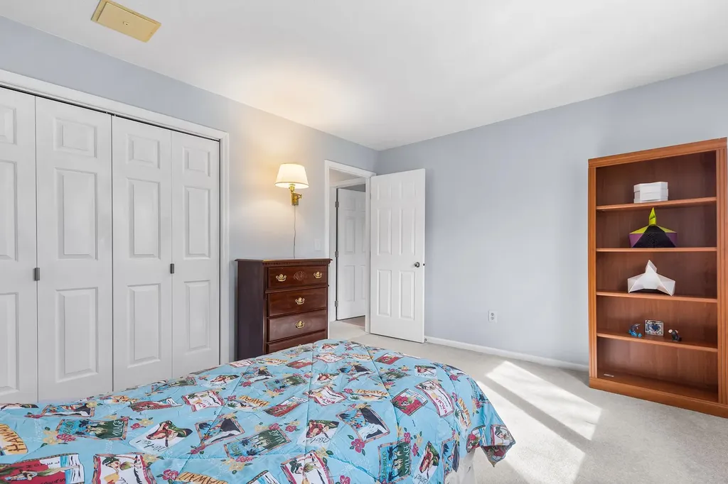 19 Hart Drive Poughkeepsie NY 12603