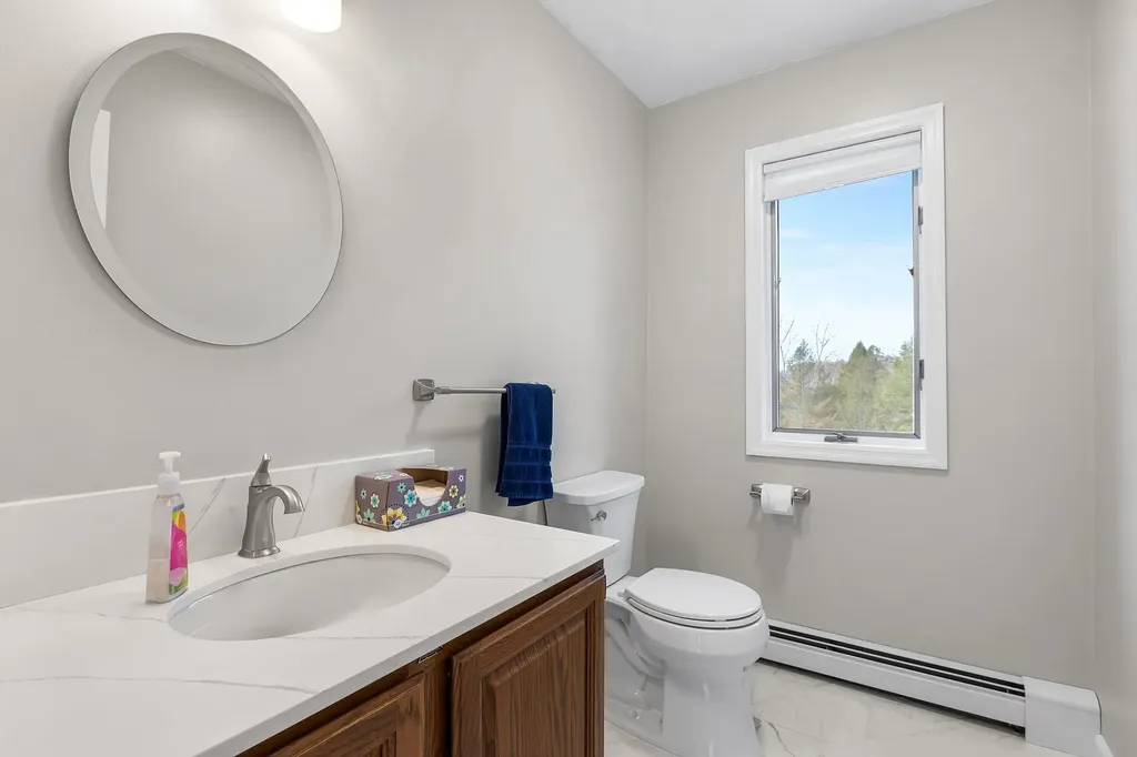 19 Hart Drive Poughkeepsie NY 12603