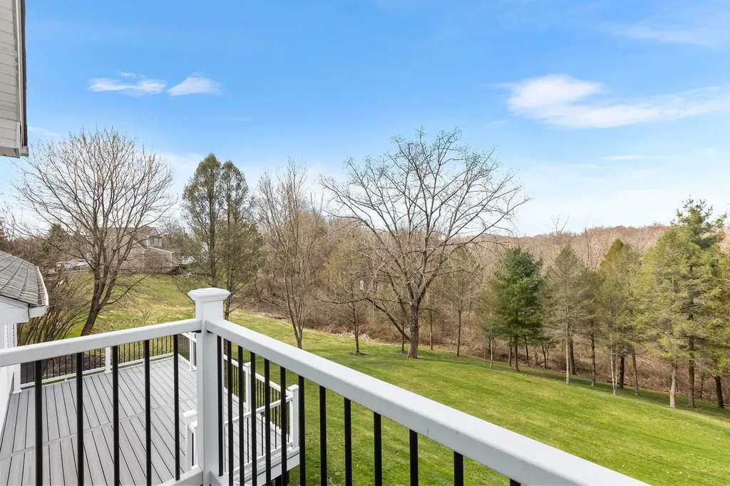 19 Hart Drive Poughkeepsie NY 12603