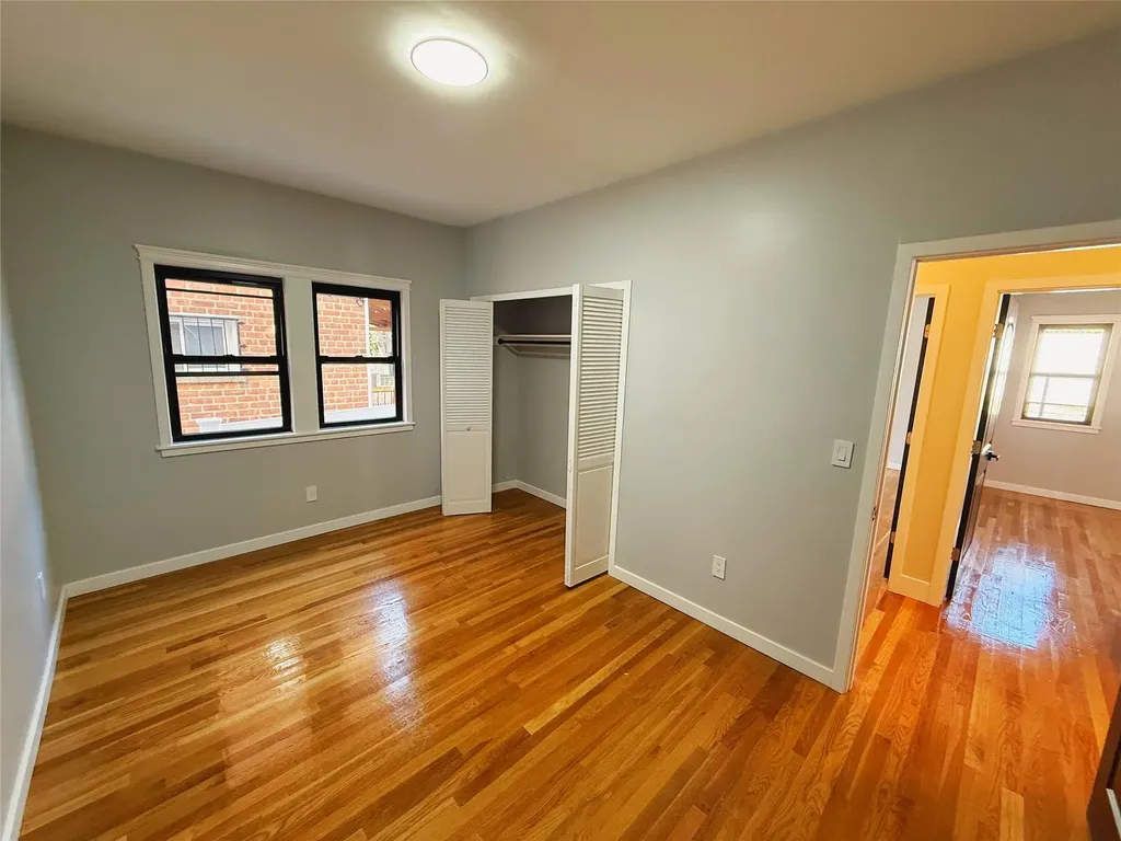 4239 Digney Avenue Bronx NY 10466