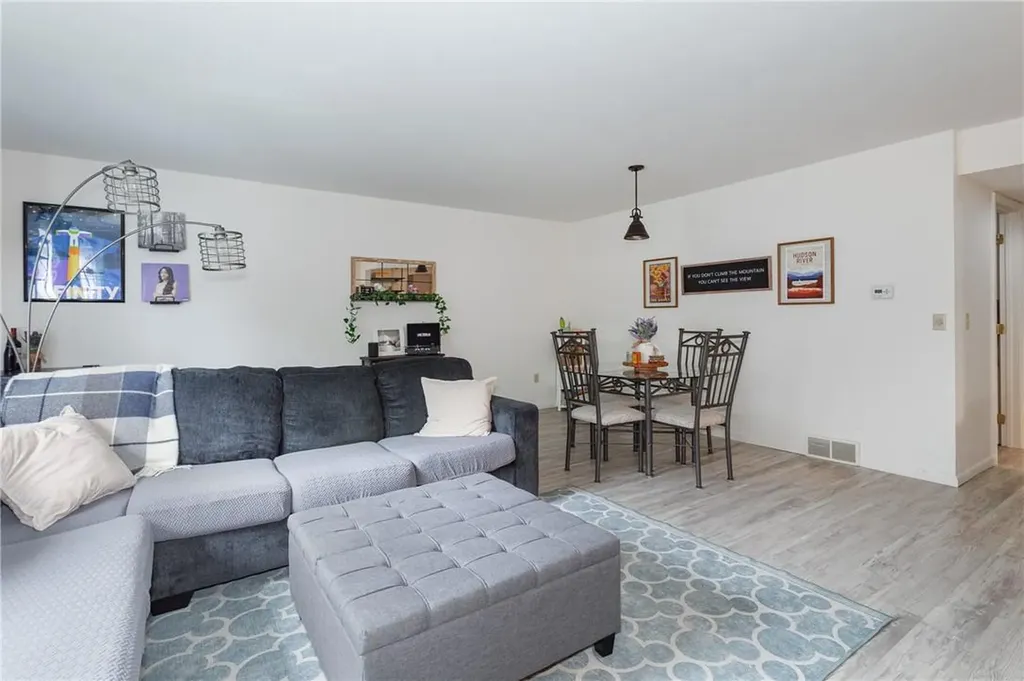 4005 Deer Path Poughkeepsie NY 12603
