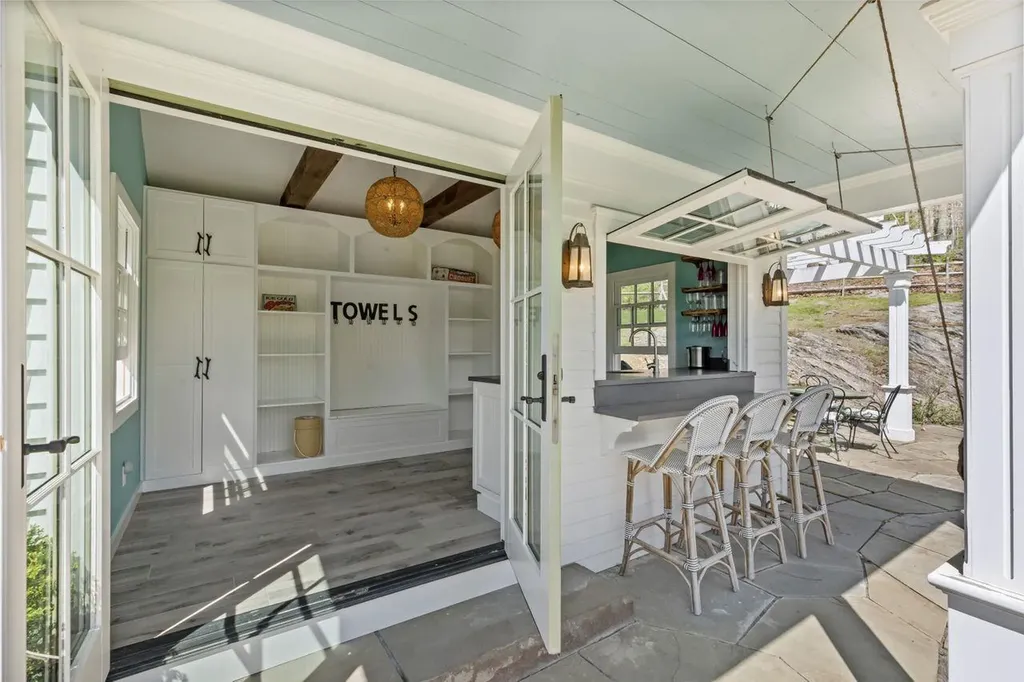 320 Mount Holly Road Katonah NY 10536