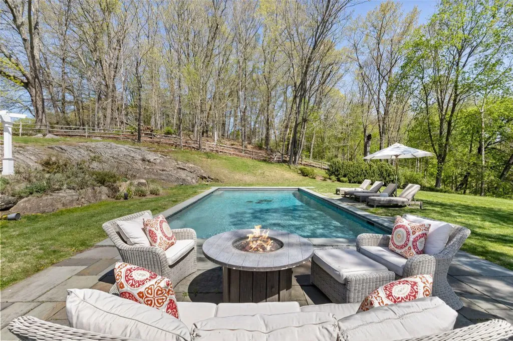 320 Mount Holly Road Katonah NY 10536