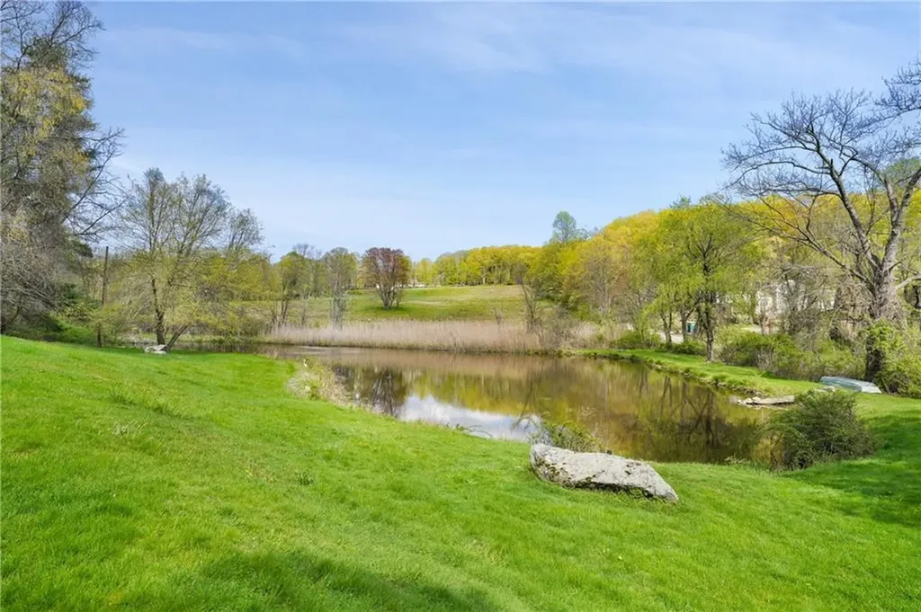 320 Mount Holly Road Katonah NY 10536