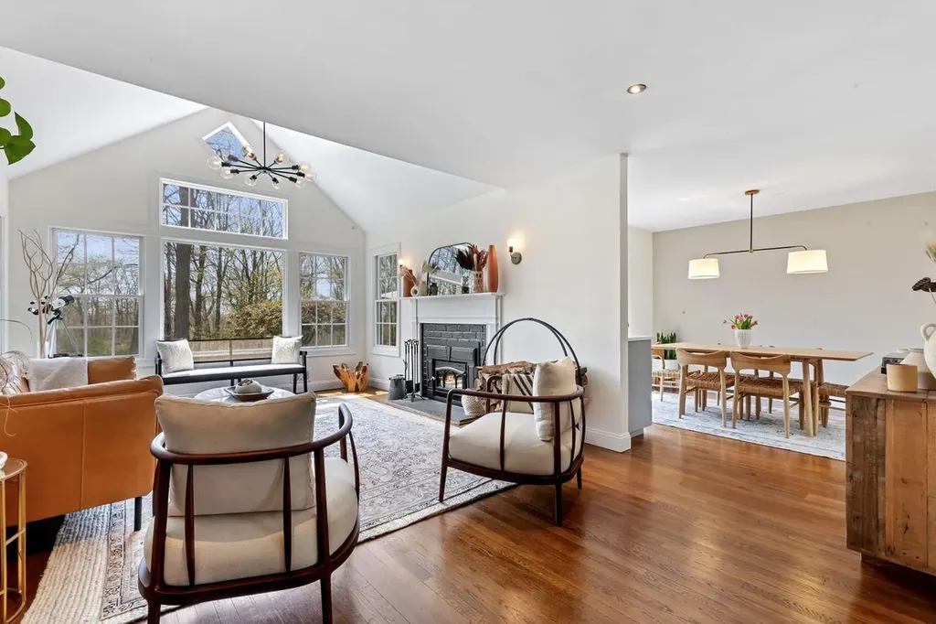 35 Leslie Lane Katonah NY 10536
