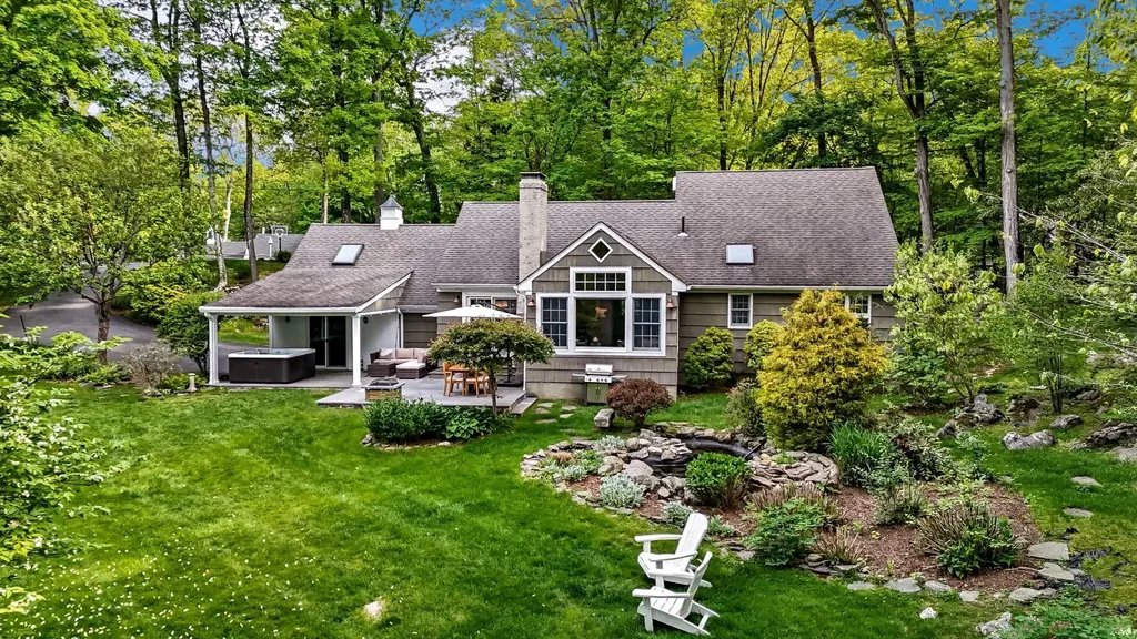 35 Leslie Lane Katonah NY 10536