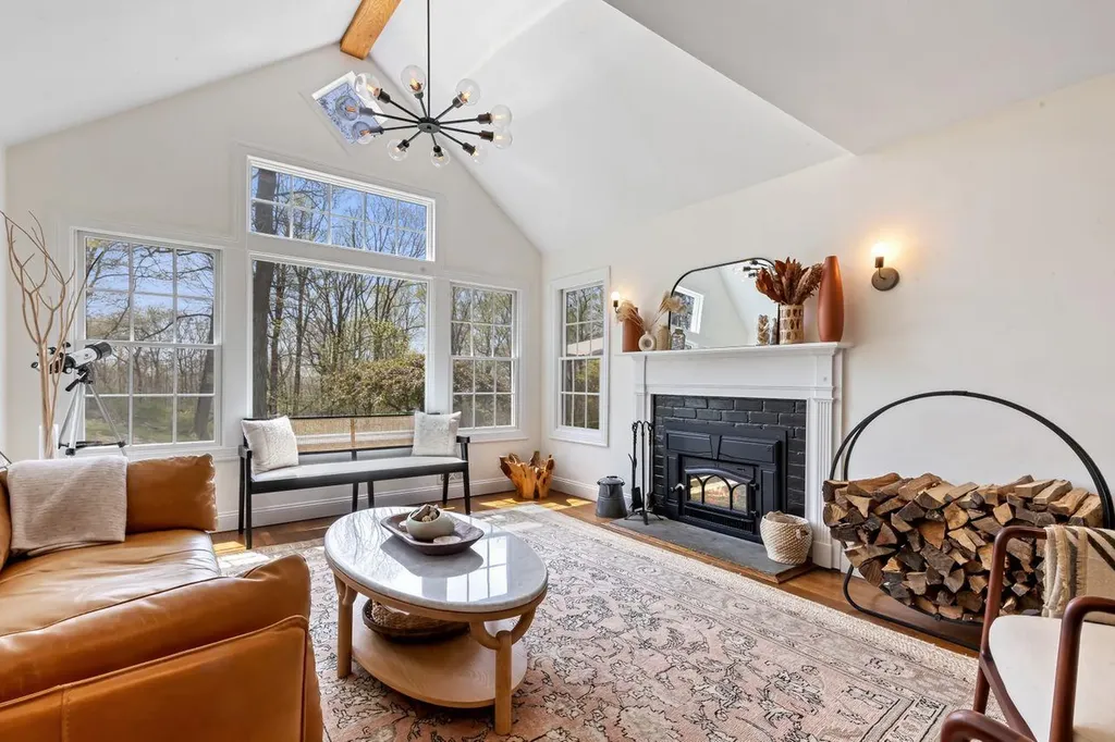 35 Leslie Lane Katonah NY 10536