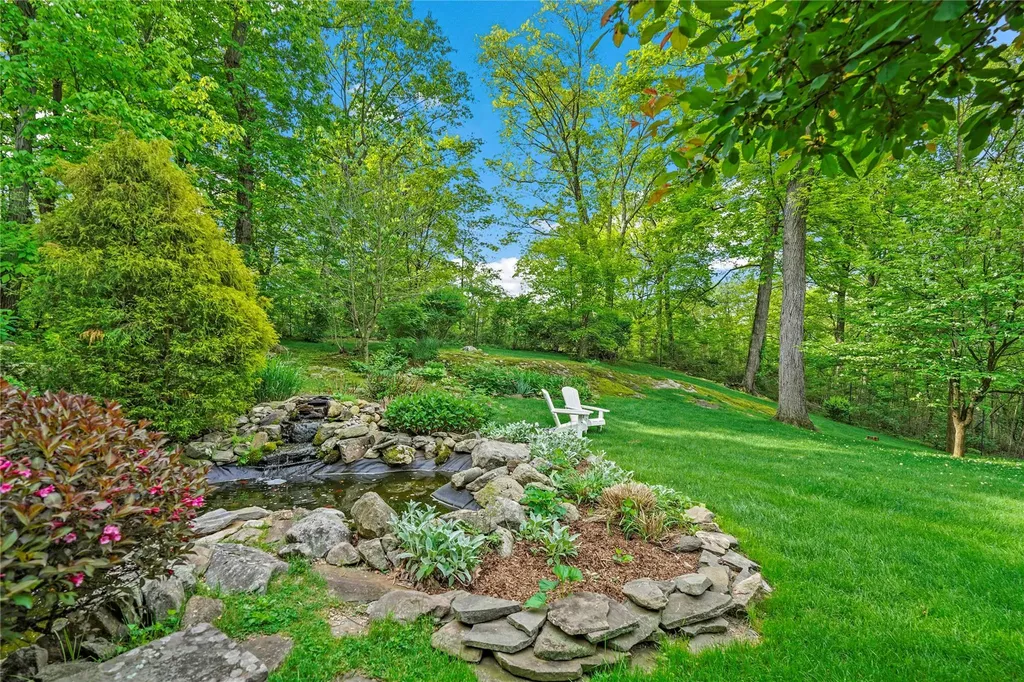 35 Leslie Lane Katonah NY 10536