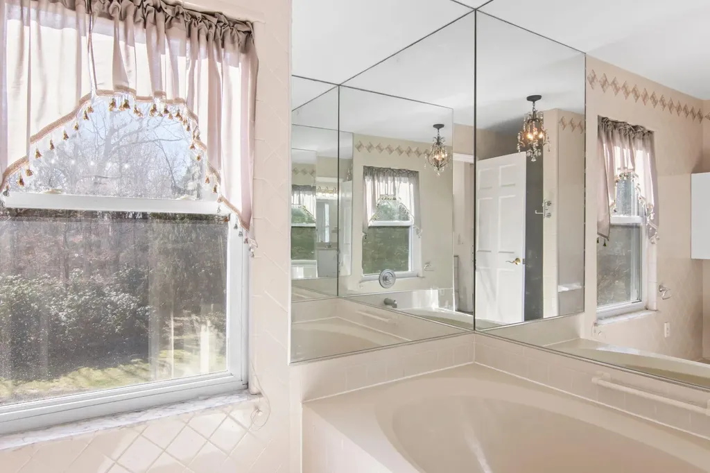 14 Samantha Drive Coram NY 11727