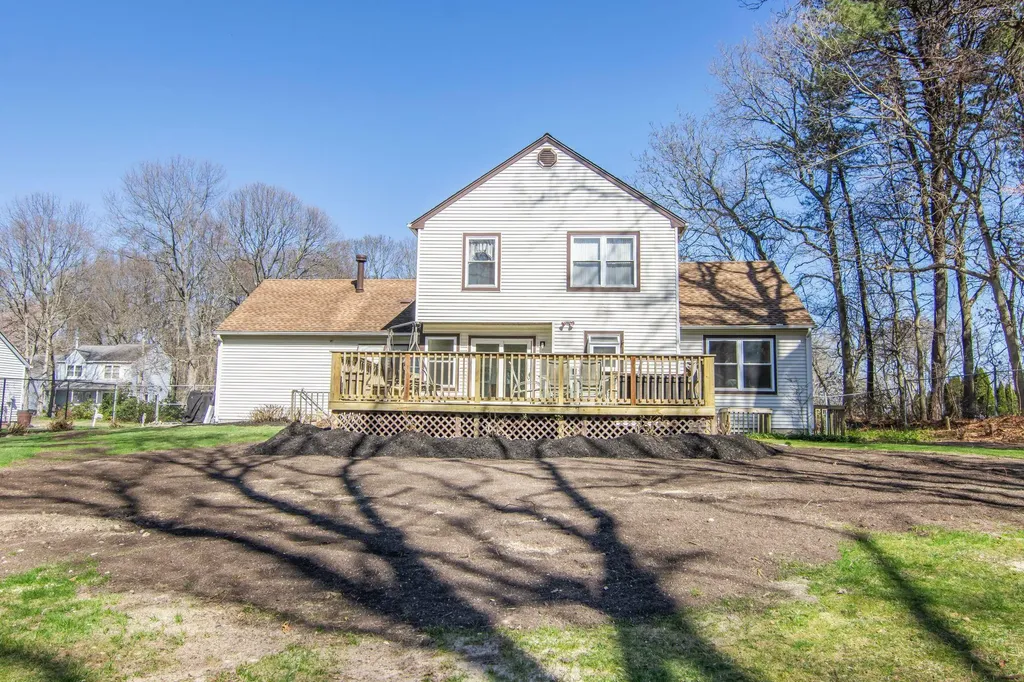 14 Samantha Drive Coram NY 11727